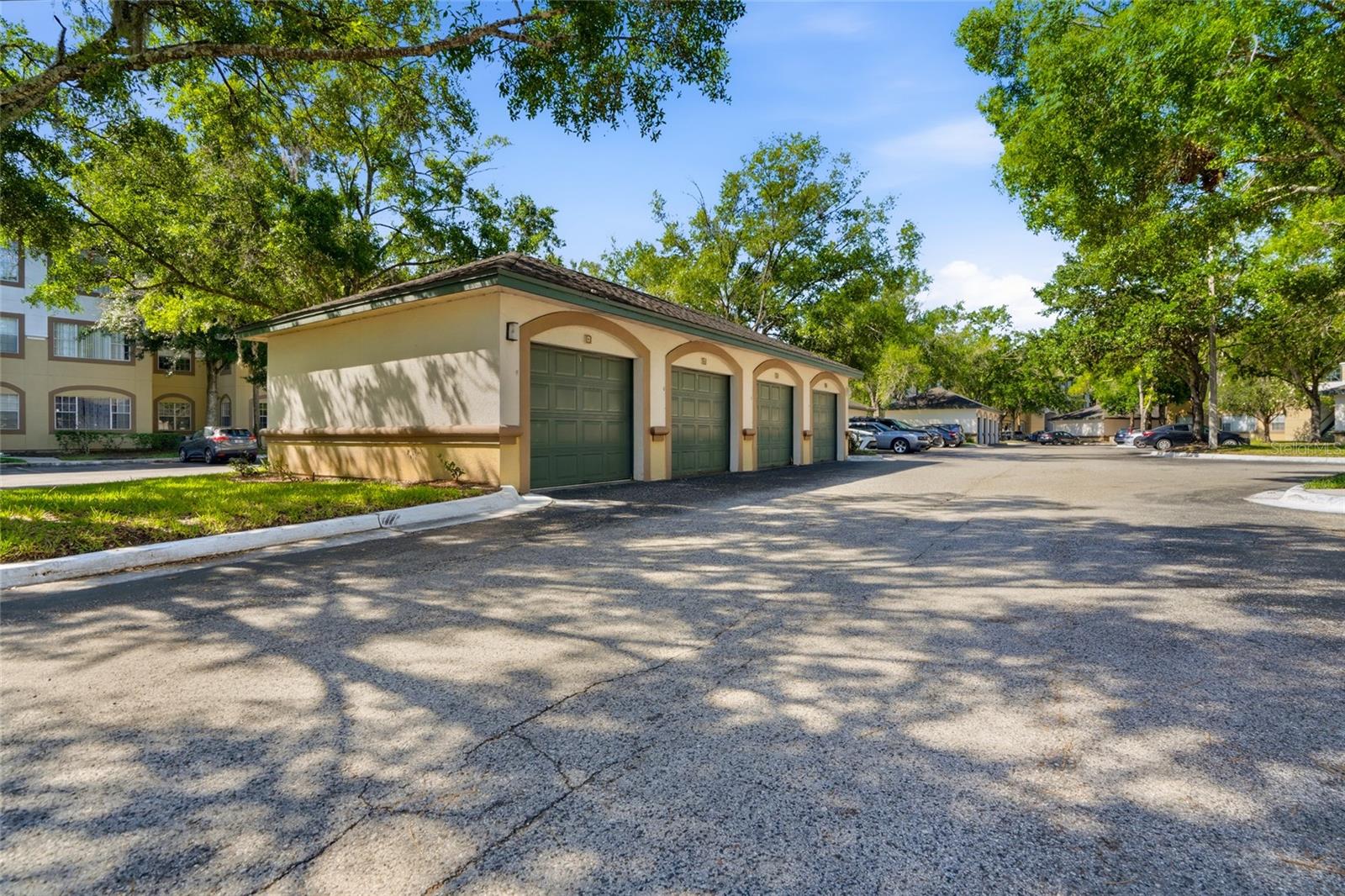 JADE AT TAMPA PALMS A CONDOMIN - Residential