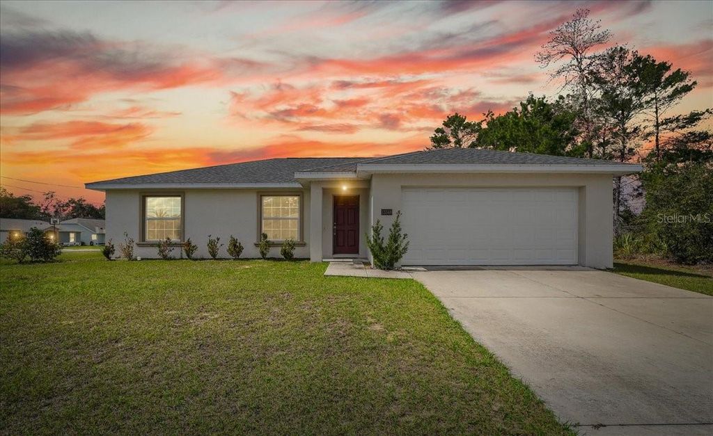 Photo of 13348 SW 31st Avenue Road, Ocala, FL 34473 (MLS # OM720410)