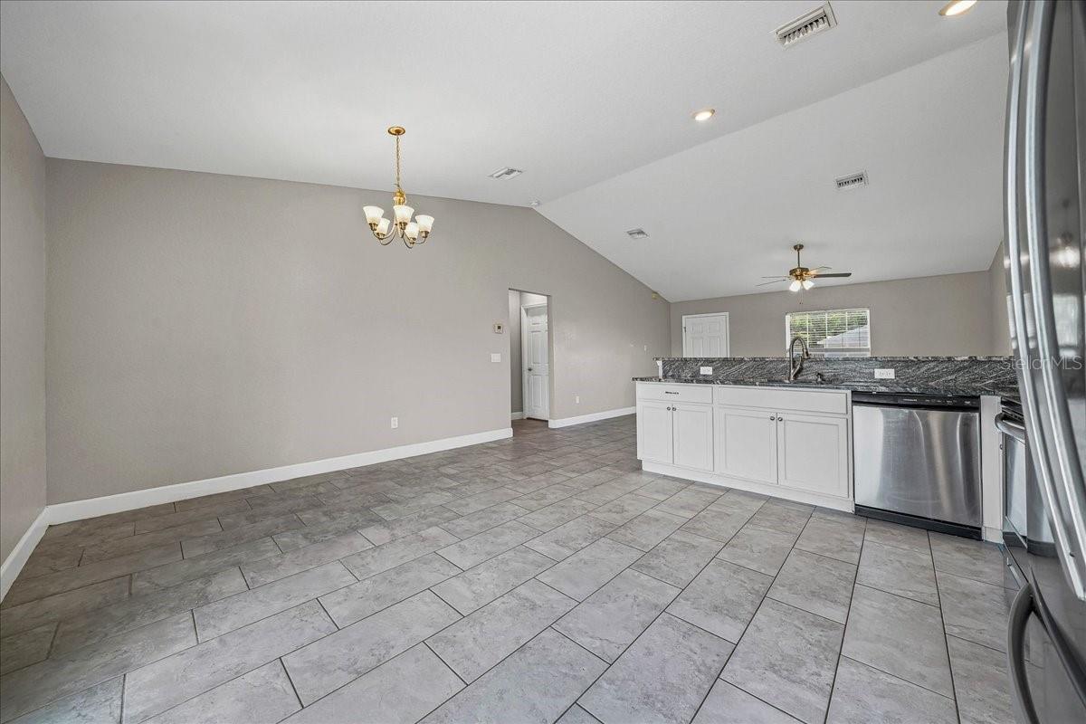 MARION OAKS UN SEVEN - Residential