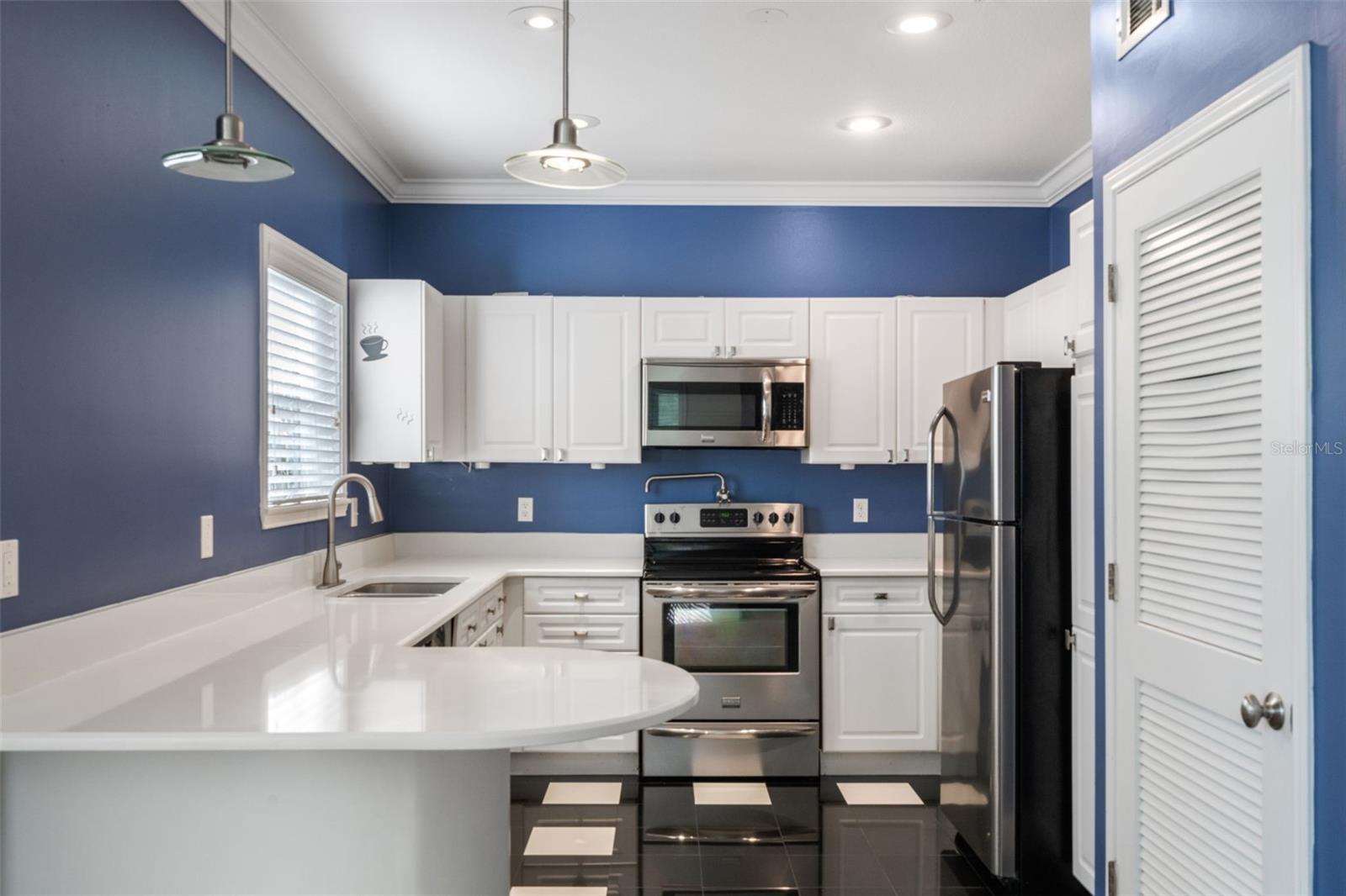 WATER STREET CONDO PH 3 - Residential