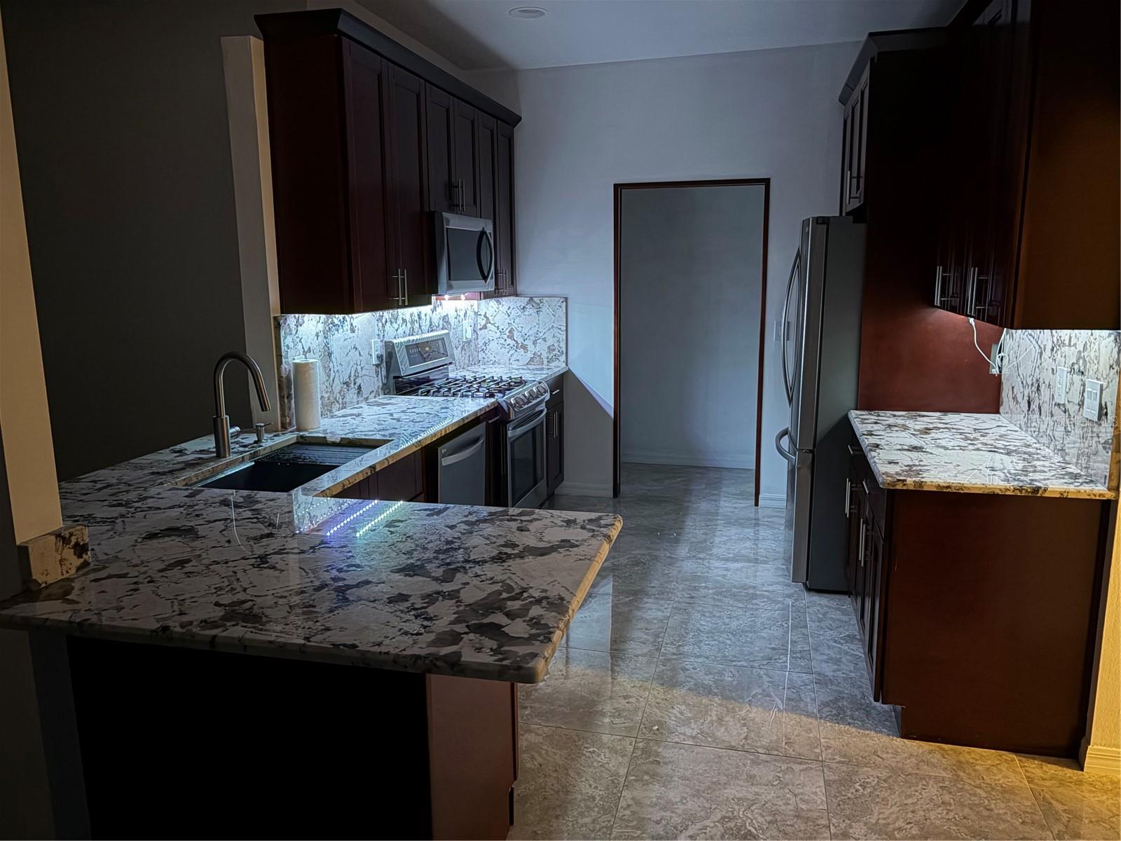 OAKSTEAD PRCL 8 - Residential