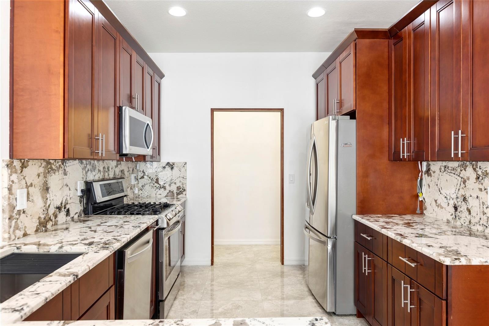 OAKSTEAD PRCL 8 - Residential