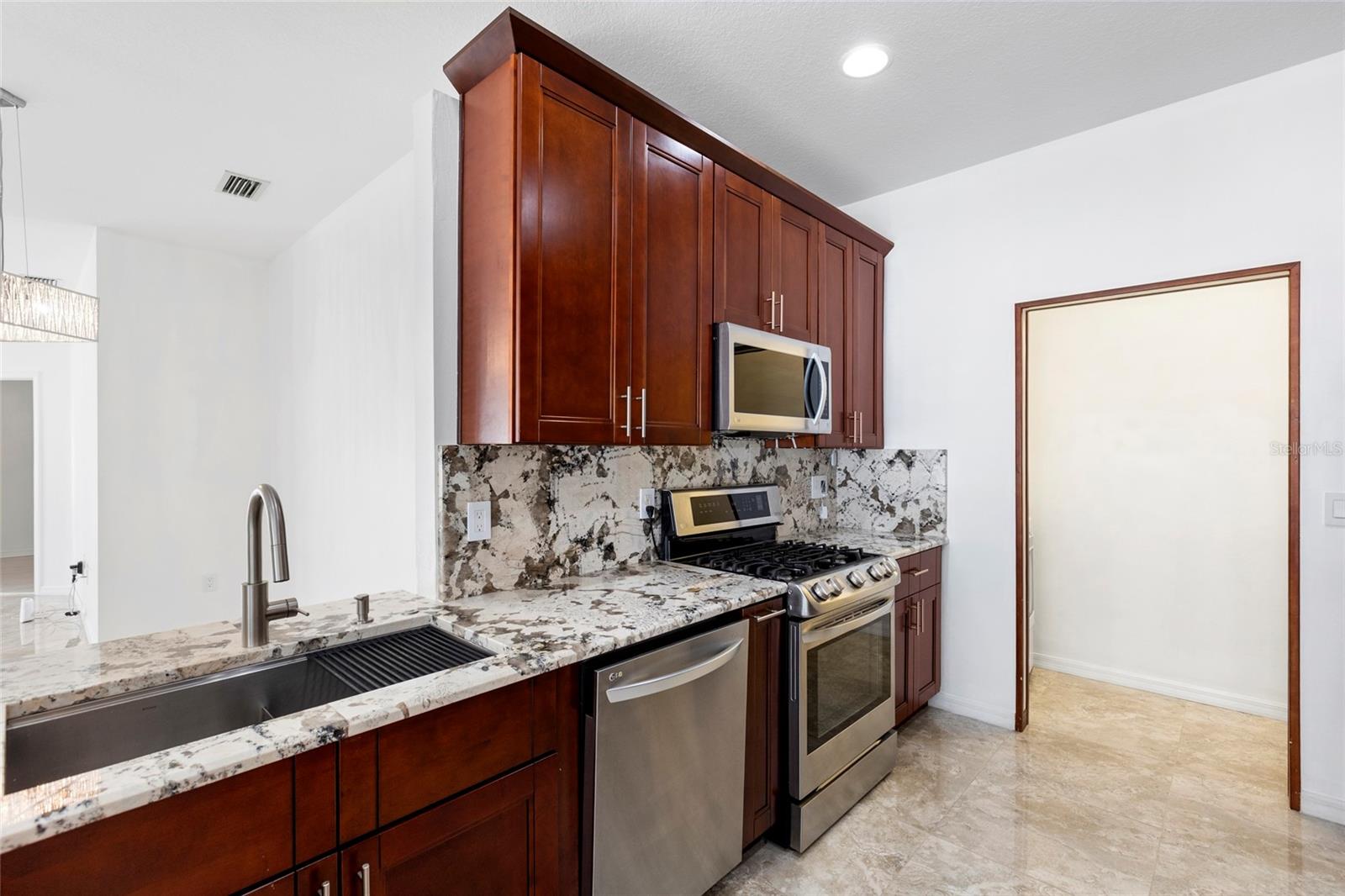 OAKSTEAD PRCL 8 - Residential