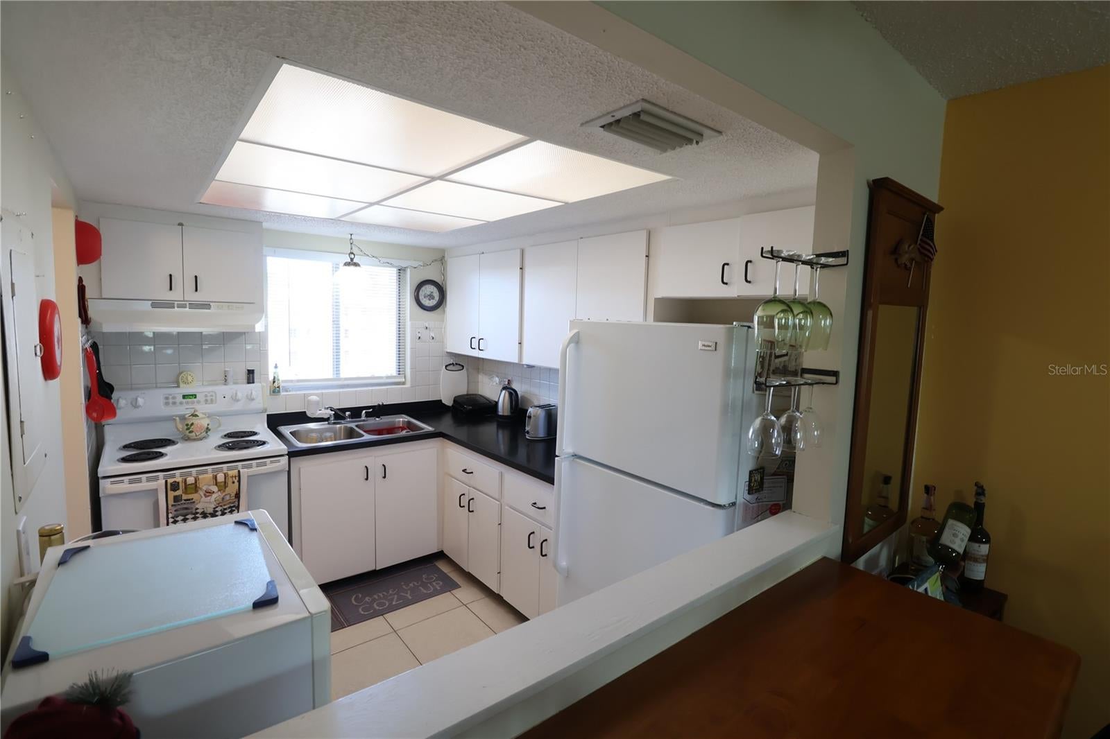 4206 HERON WAY B305
