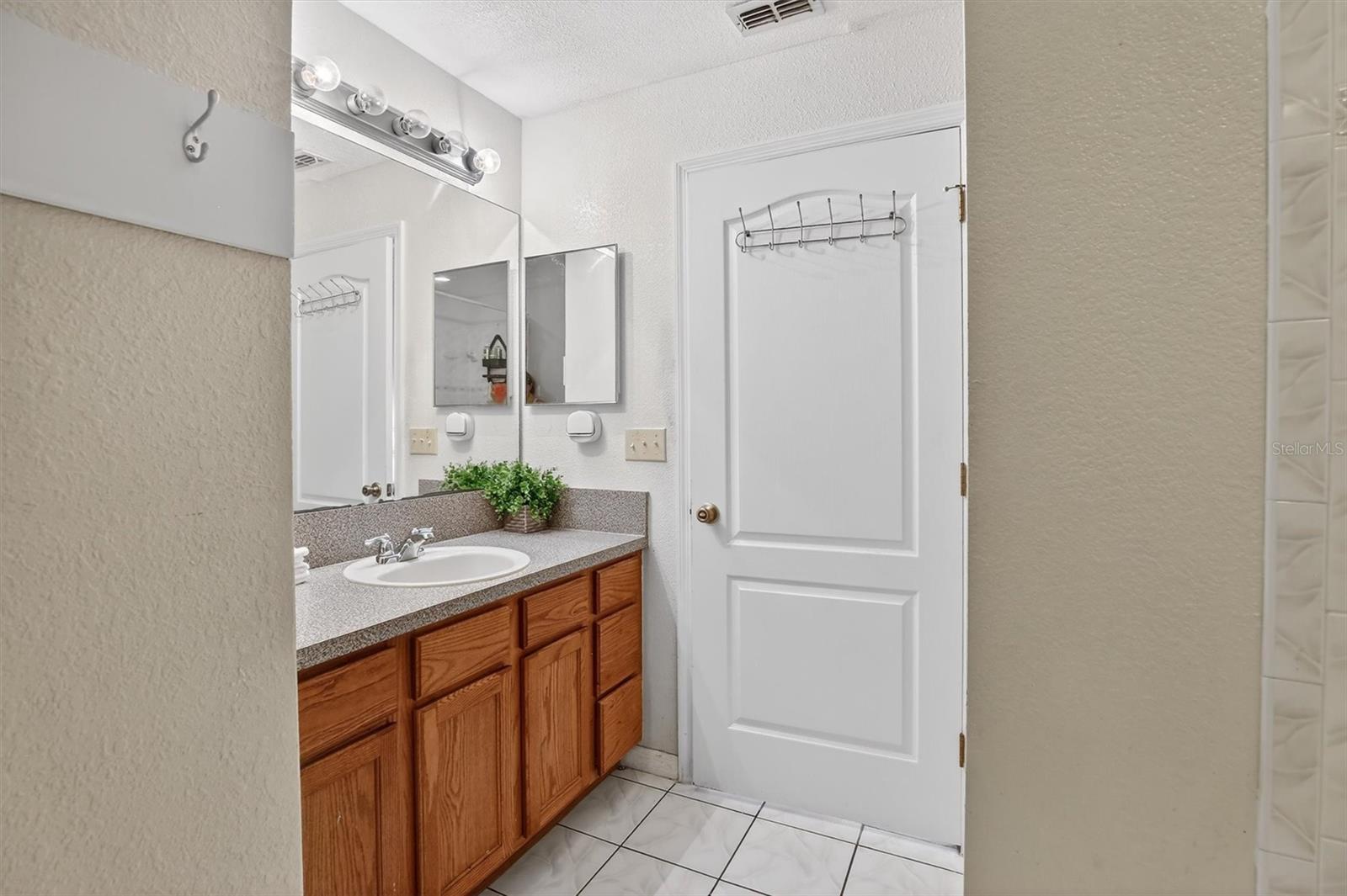 POINCIANA NBRHD 03 VILLAGE 03 - Residential Income