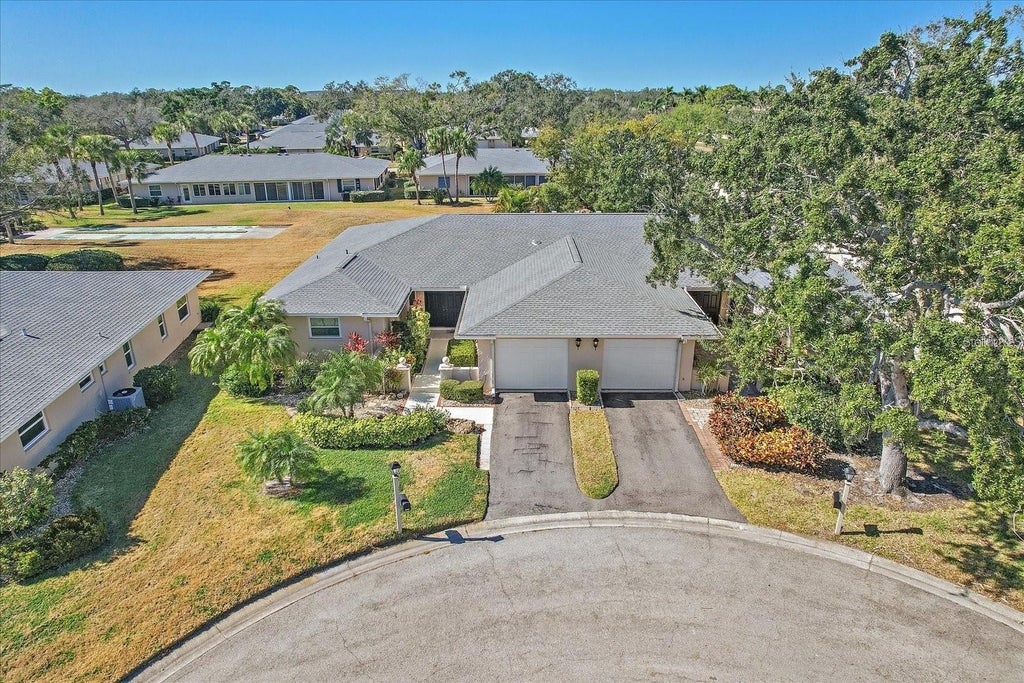 Photo of 6948 W Country Club Drive N #V-81, Sarasota, FL 34243 (MLS # A4704723)