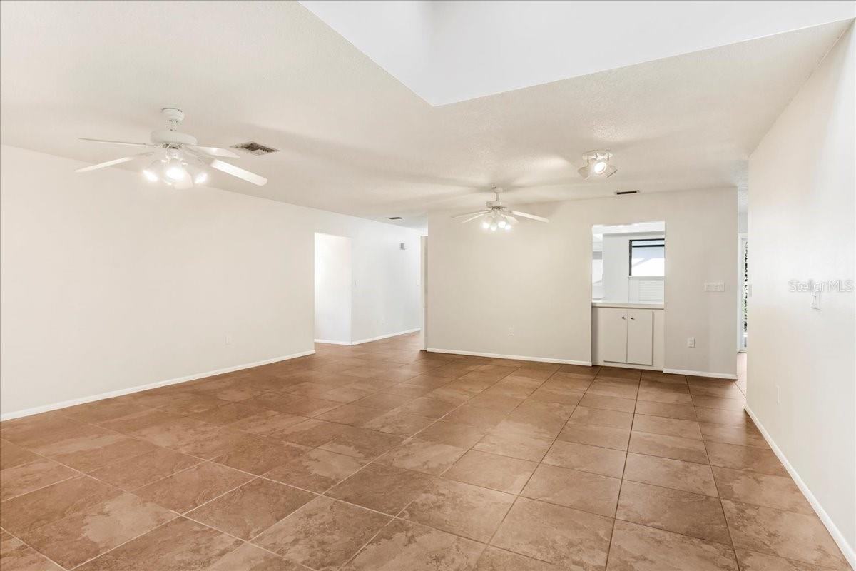 GLEN OAKS MANOR HOMES PH 2 - Residential