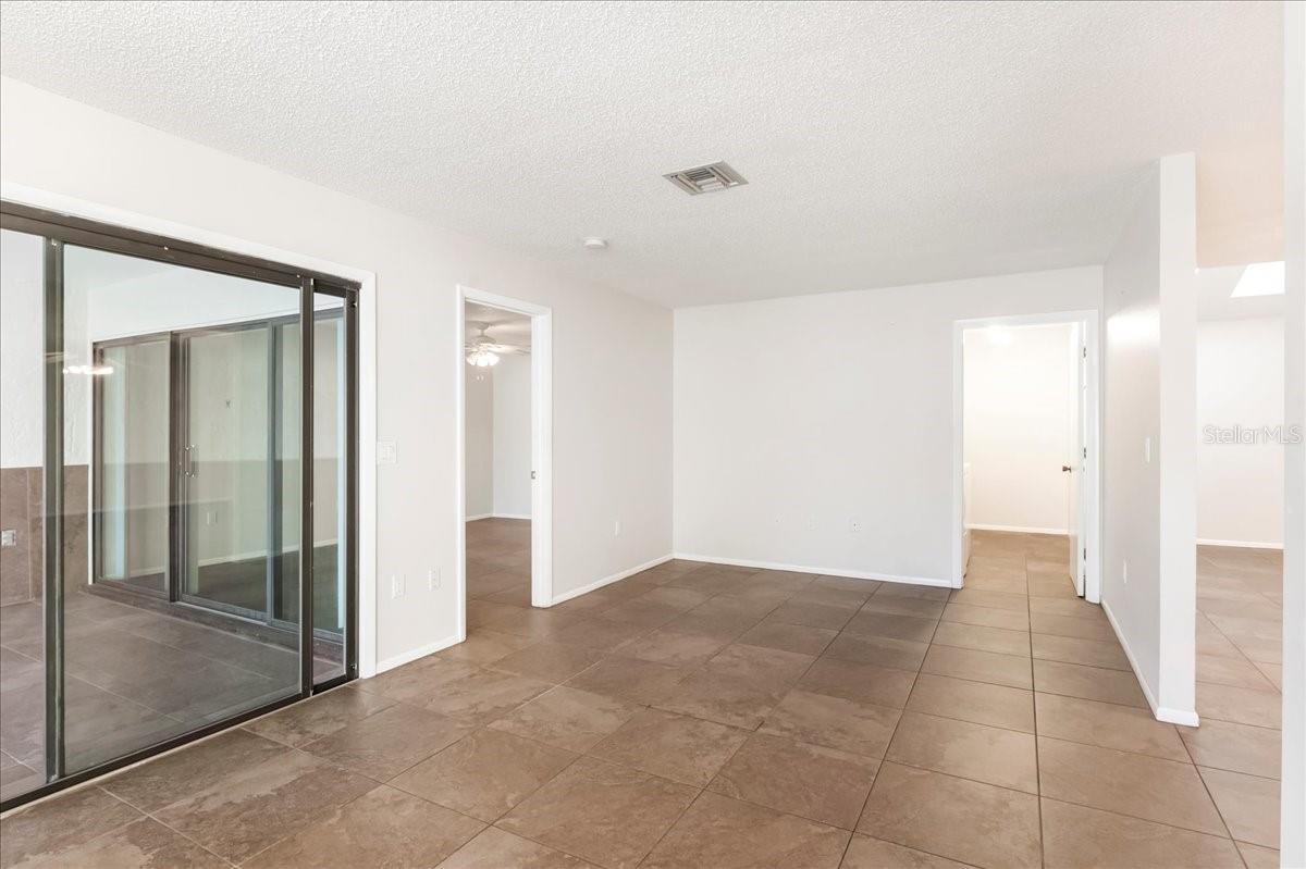 GLEN OAKS MANOR HOMES PH 2 - Residential