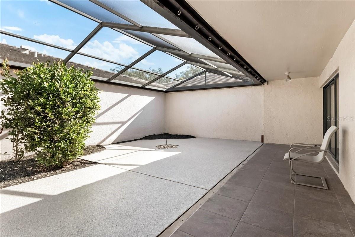 GLEN OAKS MANOR HOMES PH 2 - Residential