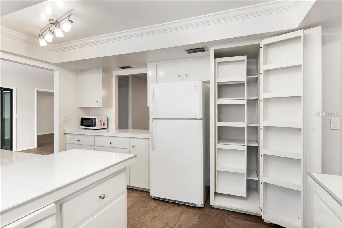 GLEN OAKS MANOR HOMES PH 2 - Residential