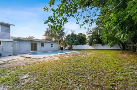 A home in APOPKA