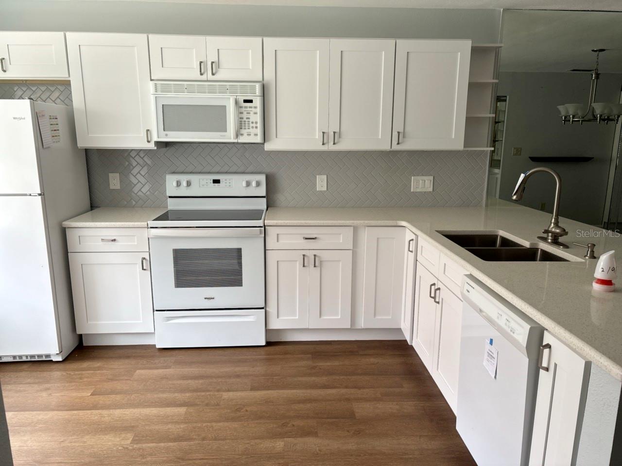 19029 US HIGHWAY 19 N 20A