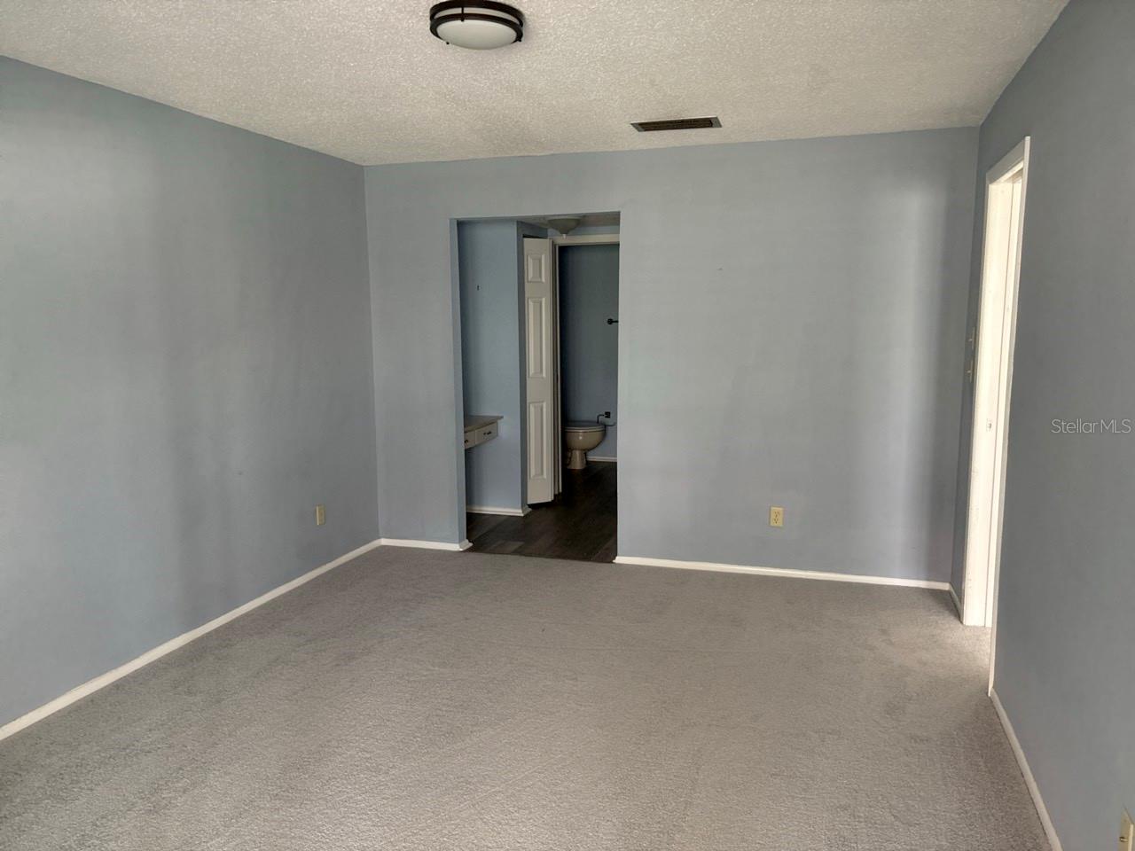 IMPERIAL COVE 11 - Residential