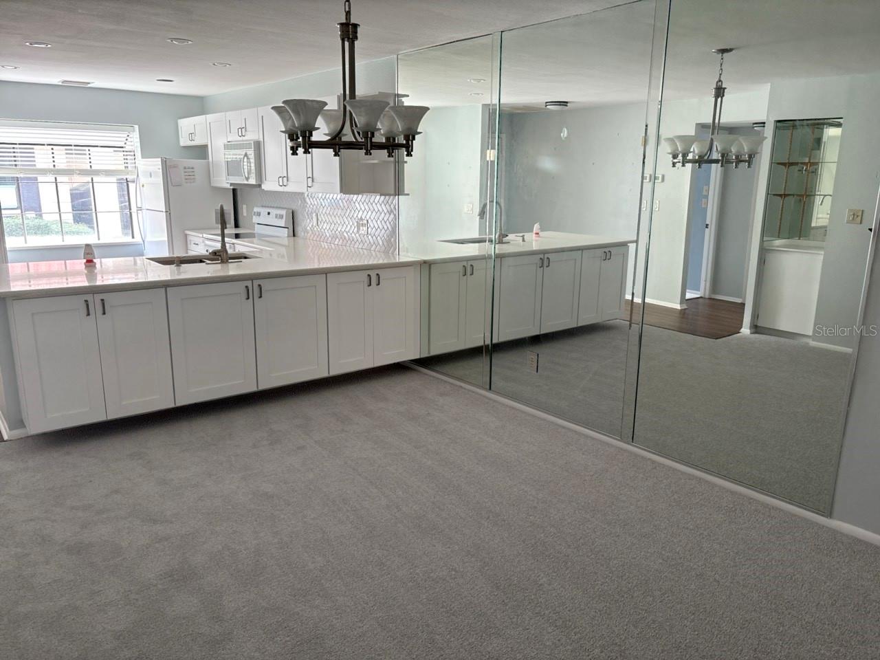 IMPERIAL COVE 11 - Residential