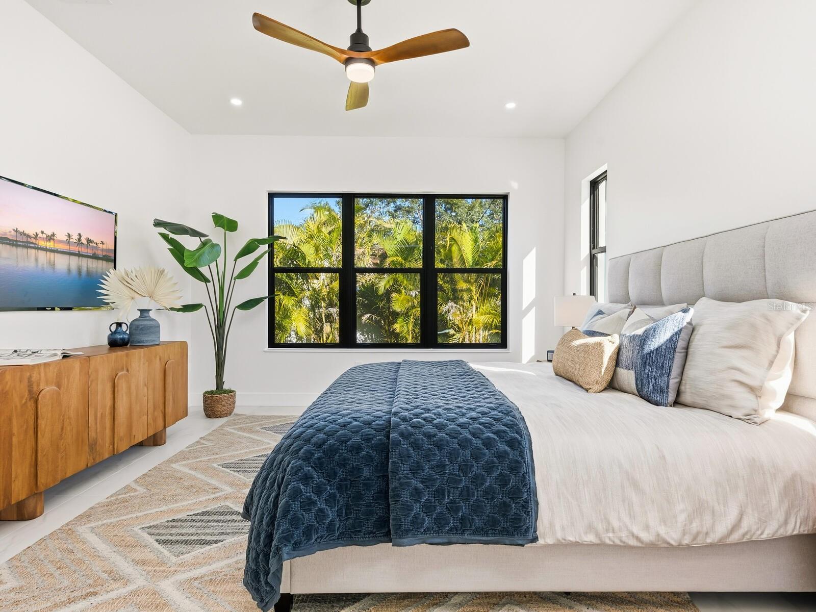 LOMA LINDA PARK - Residential