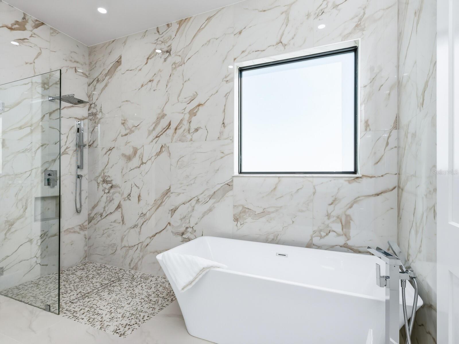 LOMA LINDA PARK - Residential