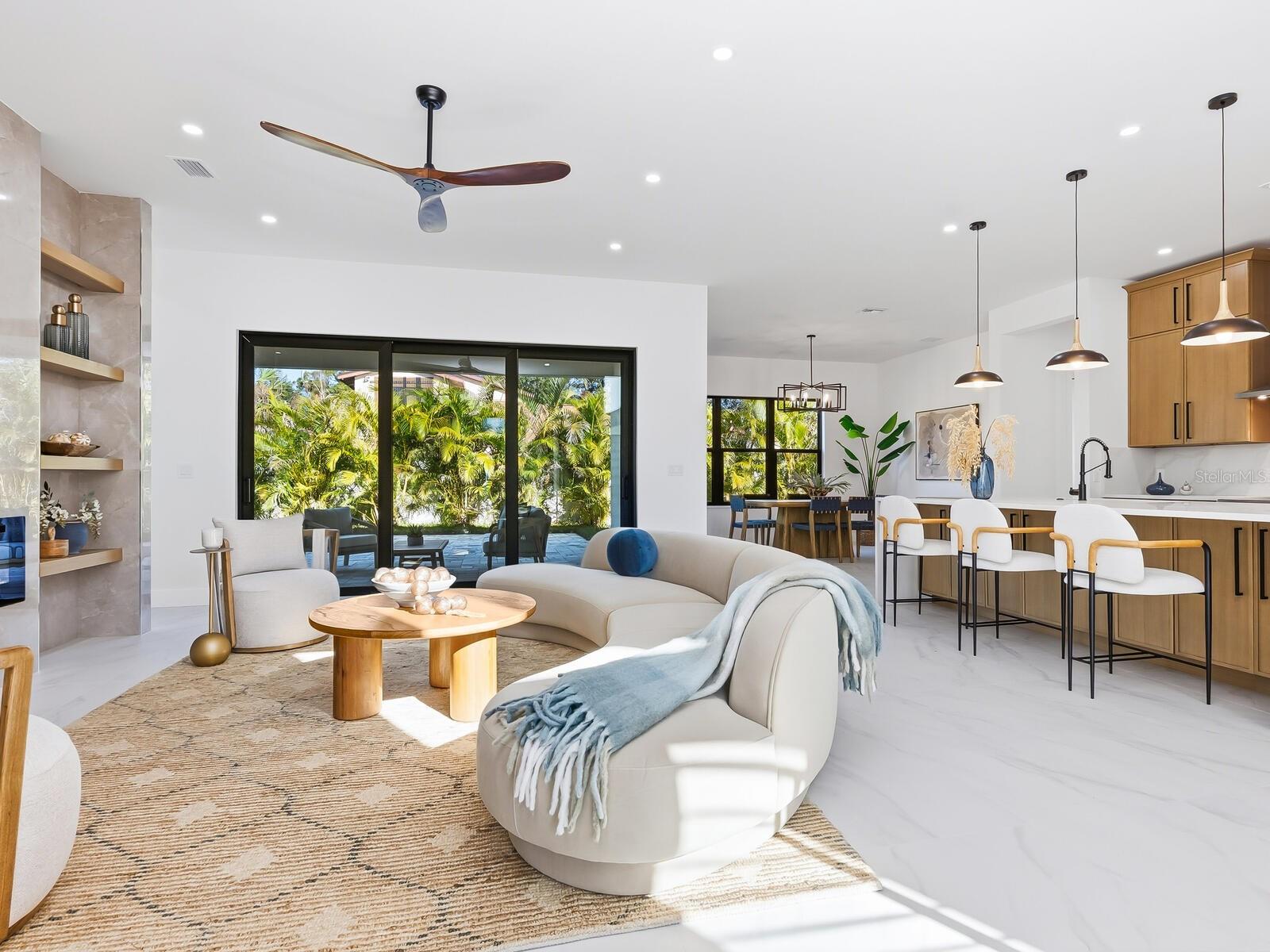 LOMA LINDA PARK - Residential