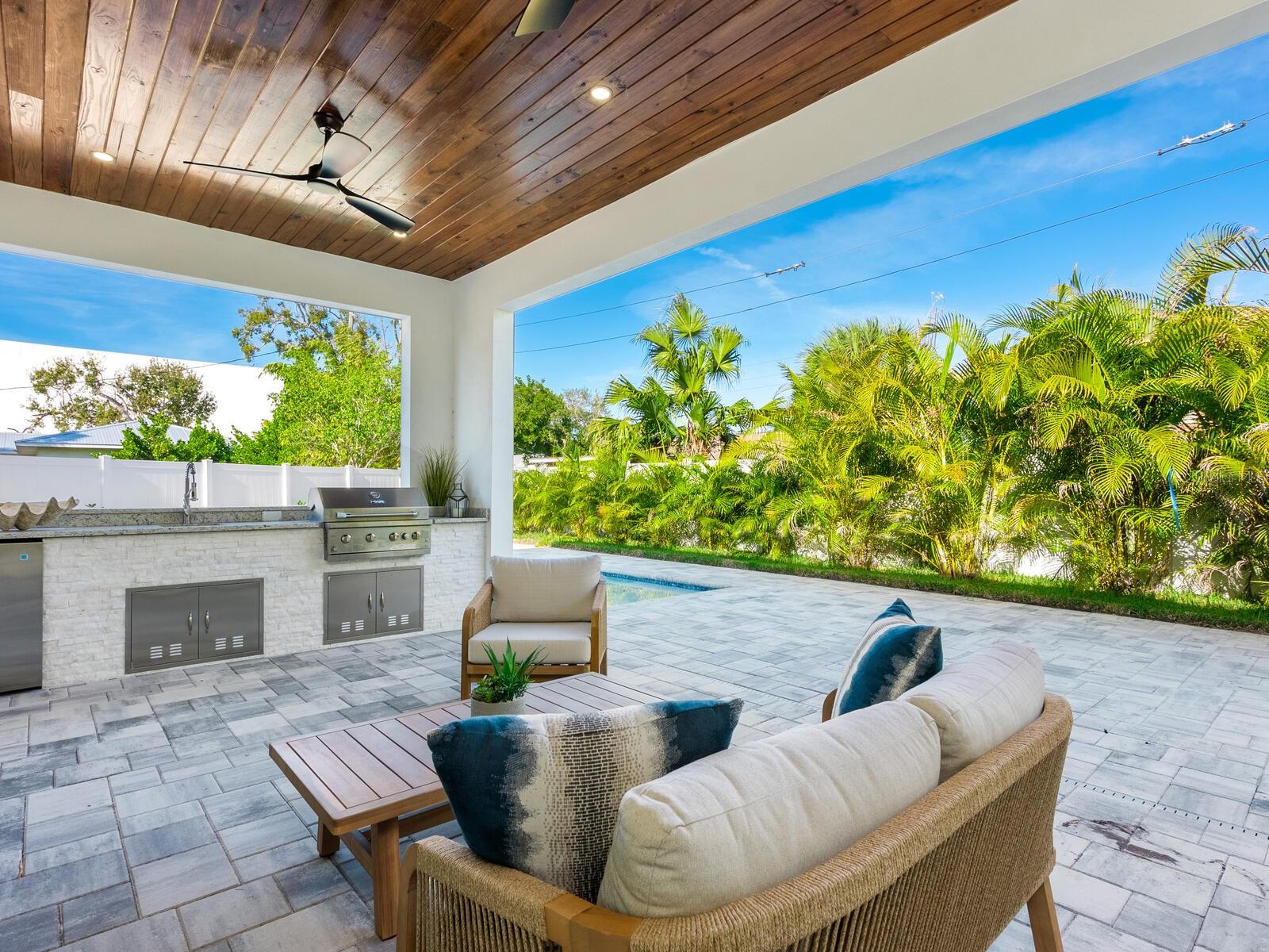 LOMA LINDA PARK - Residential