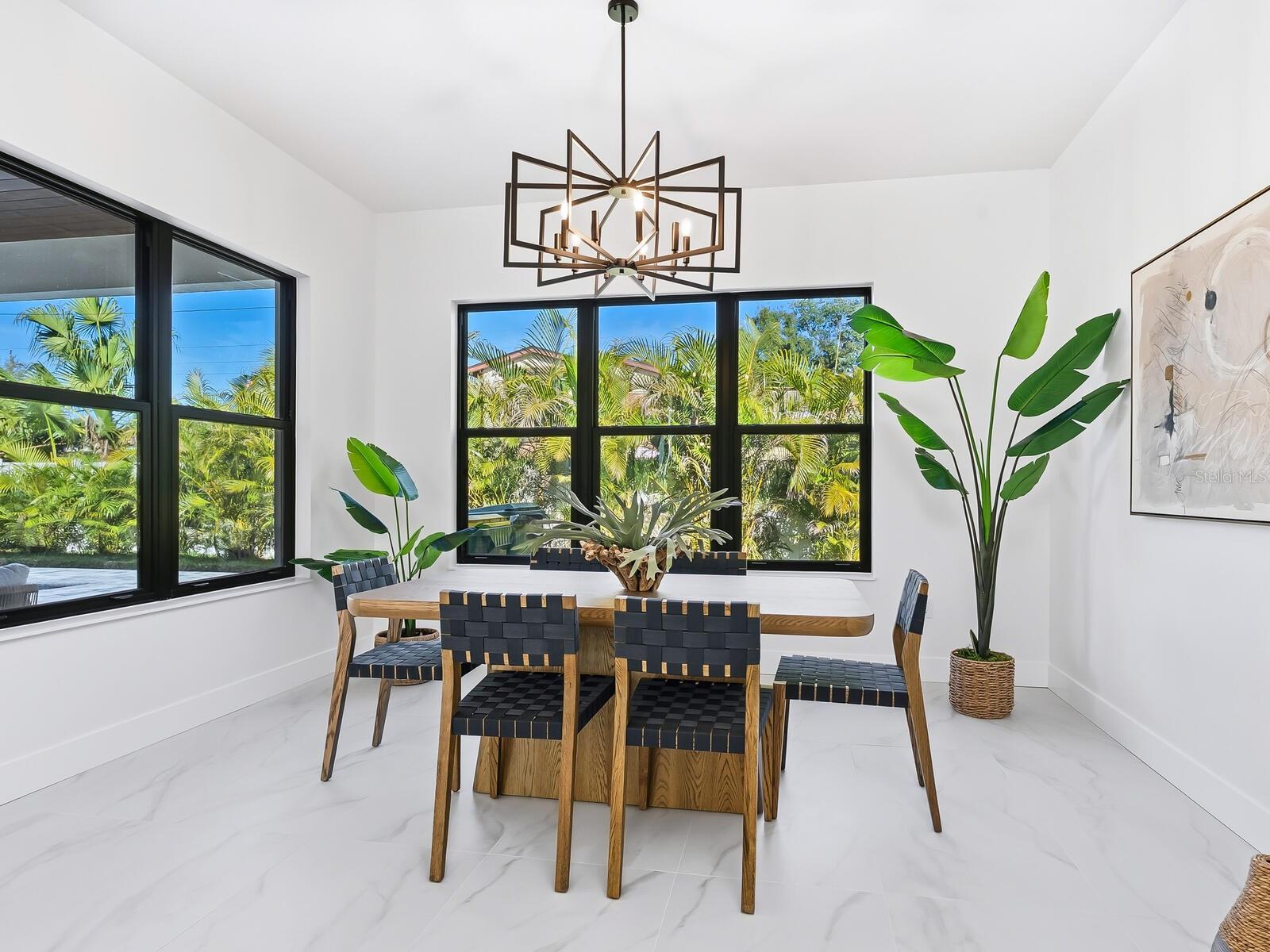 LOMA LINDA PARK - Residential