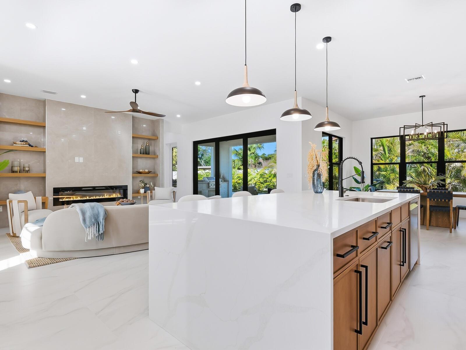 LOMA LINDA PARK - Residential