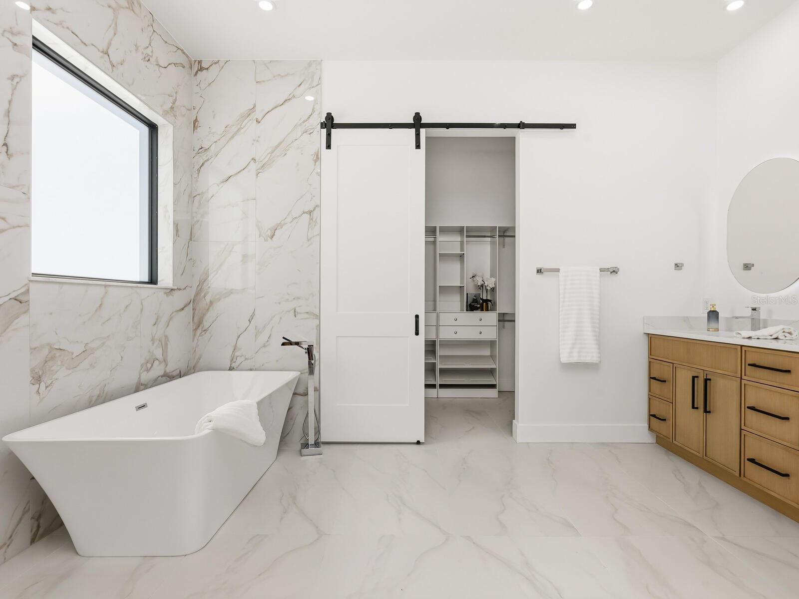 LOMA LINDA PARK - Residential