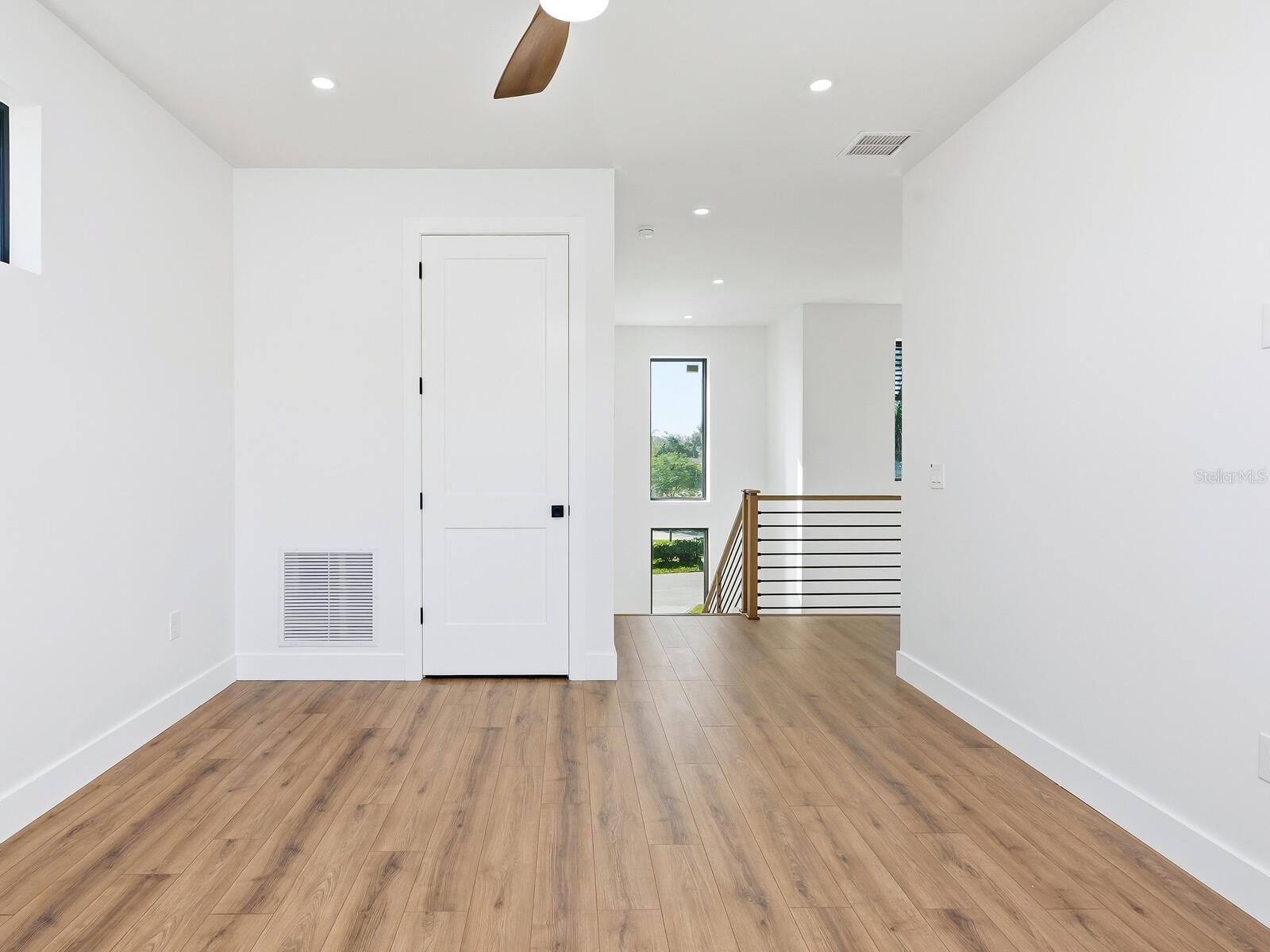 LOMA LINDA PARK - Residential