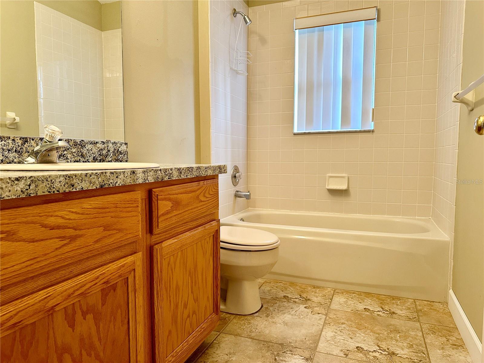 HUNTERS CREEK TR 430A PH 02 - Residential Lease