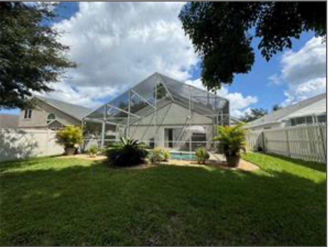 HUNTERS CREEK TR 430A PH 02 - Residential Lease