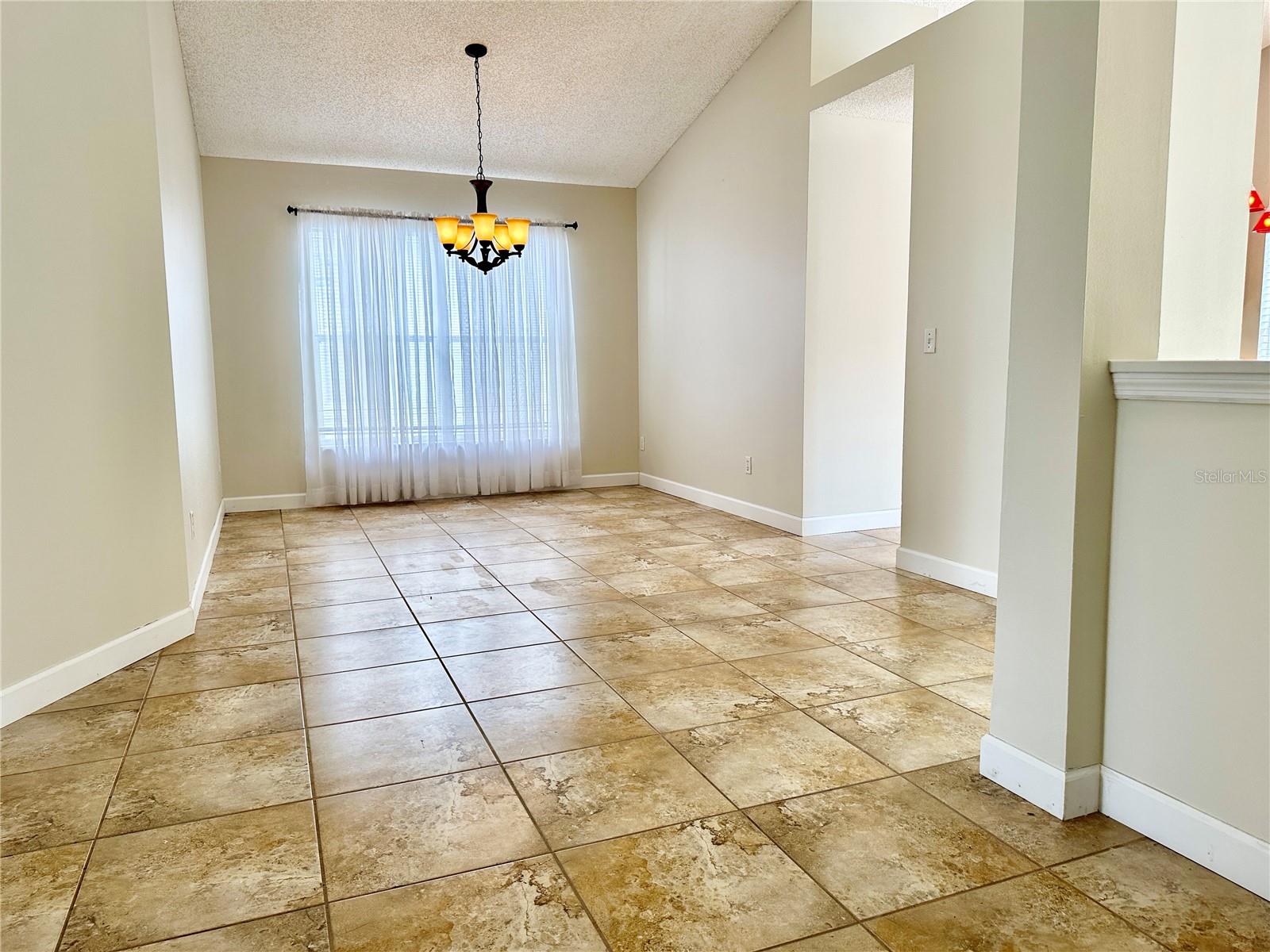 HUNTERS CREEK TR 430A PH 02 - Residential Lease