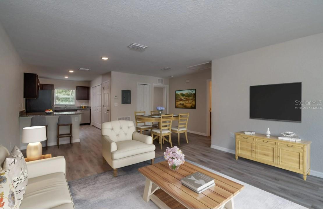 11010 N EDITH POINT