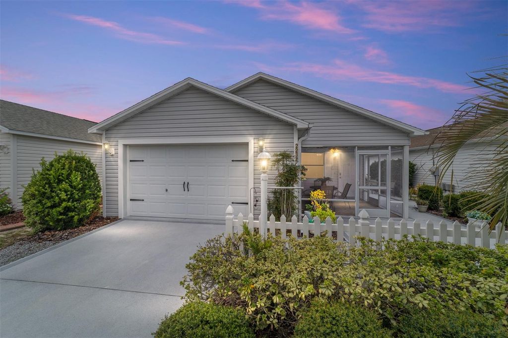 Photo of 2237 Jetta Way, The Villages, FL 32162 (MLS # G5098244)