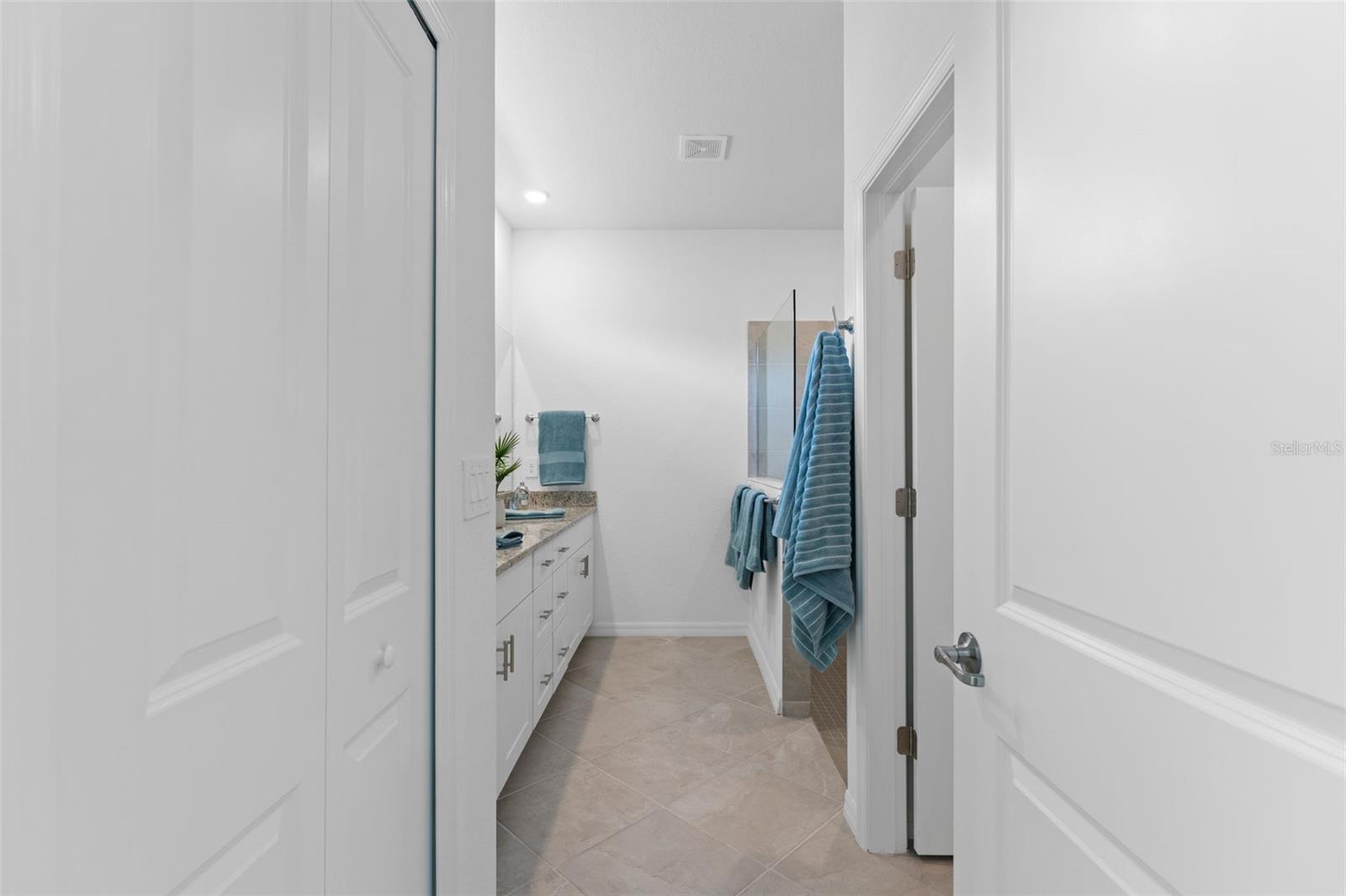 BISCAYNE LNDG NORTH - Residential