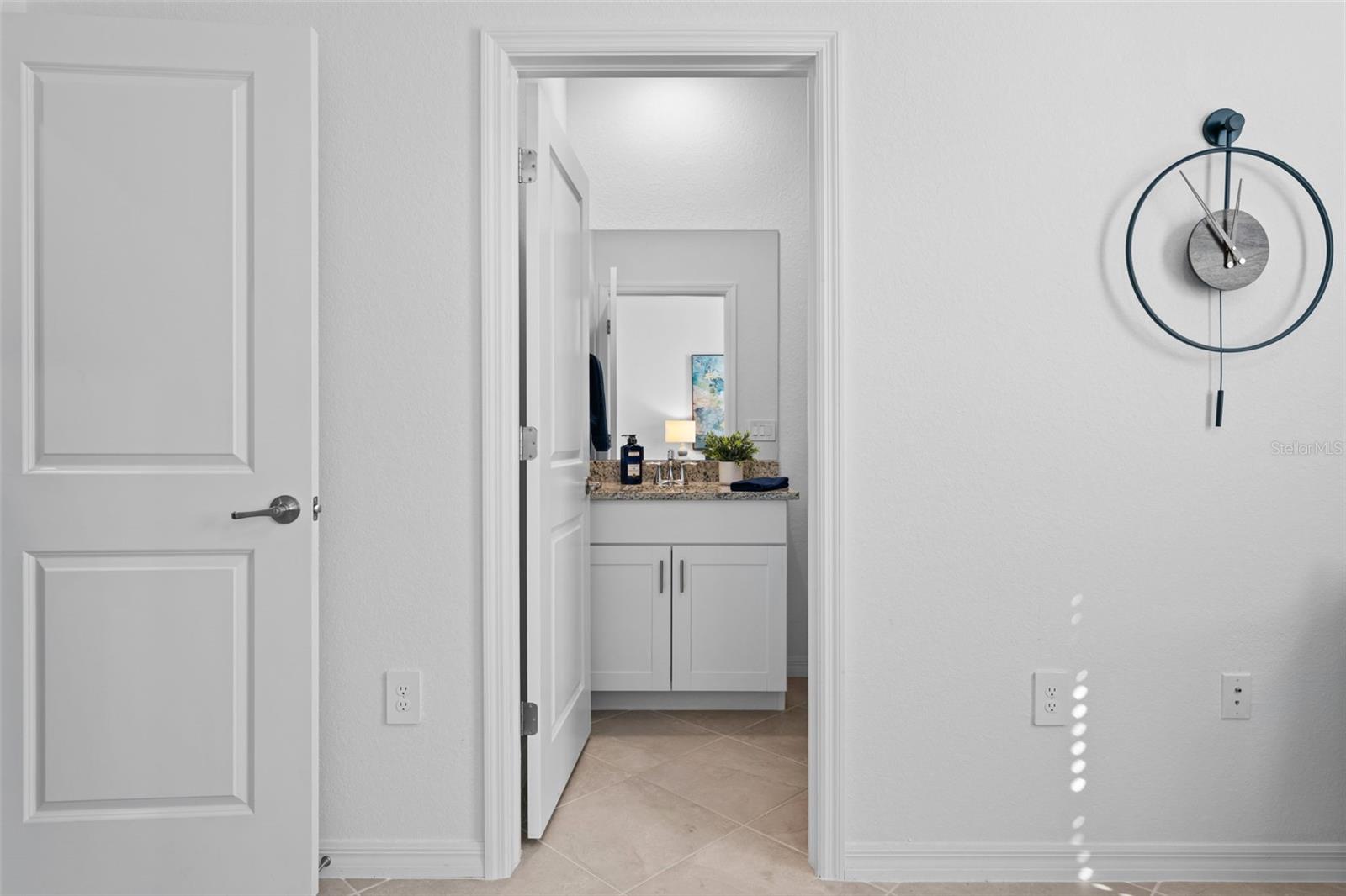 BISCAYNE LNDG NORTH - Residential