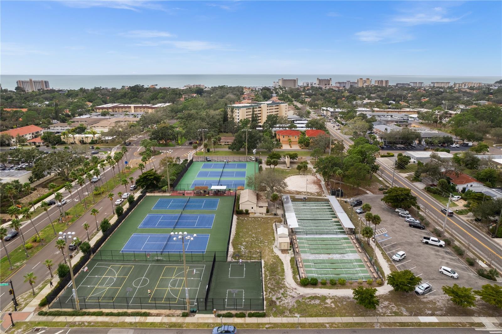 528 BARCELONA AVENUE 114