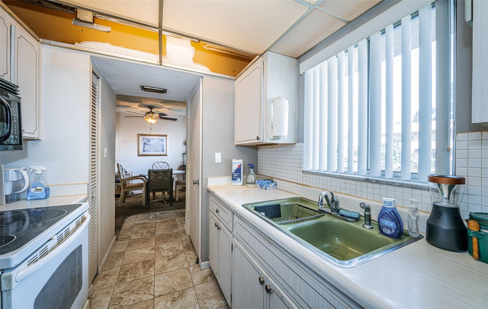 GREENBRIAR CONDO - Residential