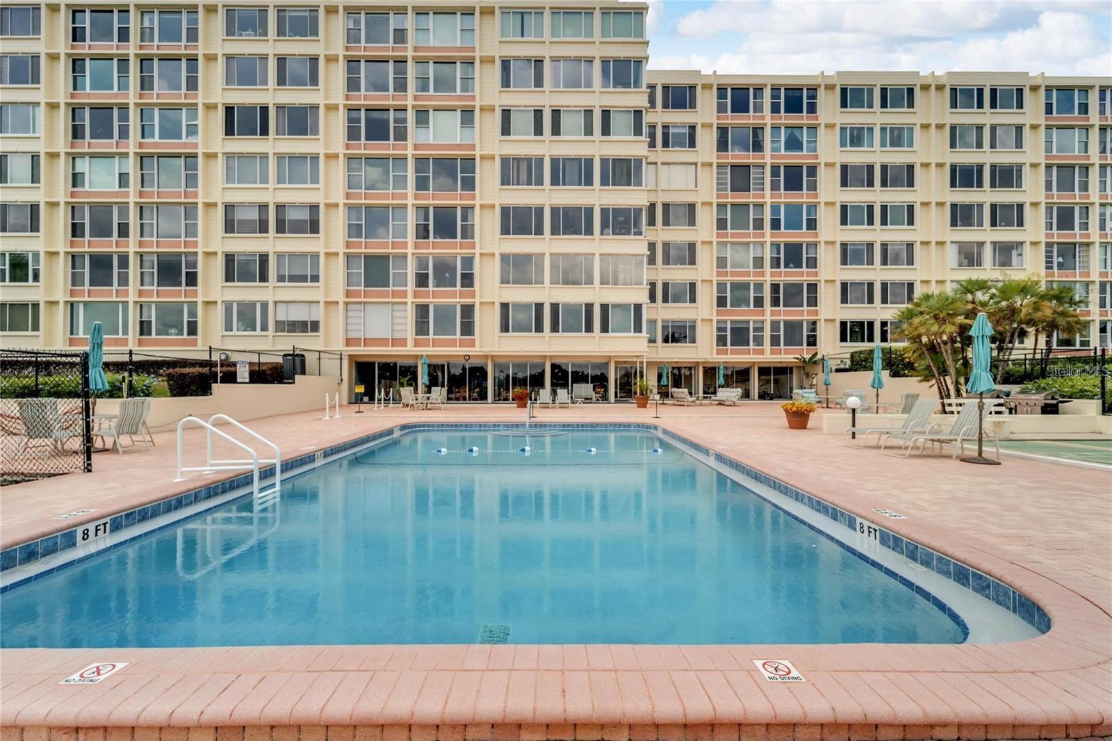 SPRING LAKE TOWERS - Residential