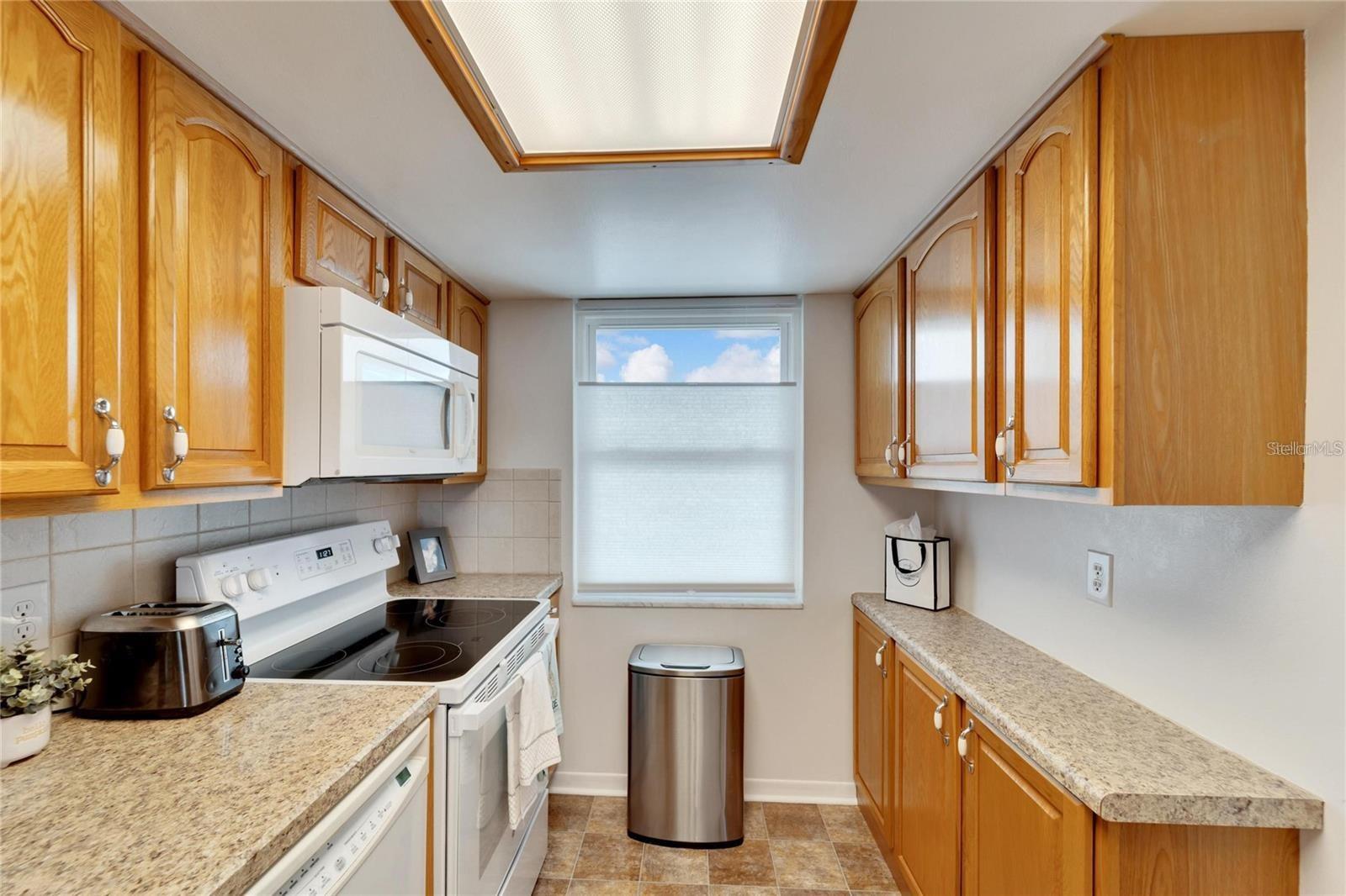 SPRING LAKE TOWERS - Residential