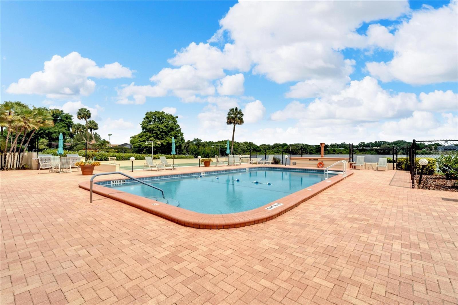 SPRING LAKE TOWERS - Residential