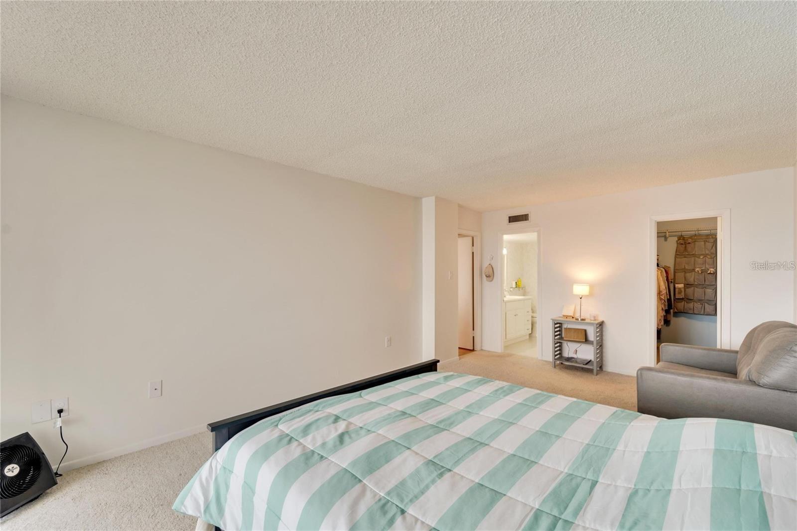 SPRING LAKE TOWERS - Residential