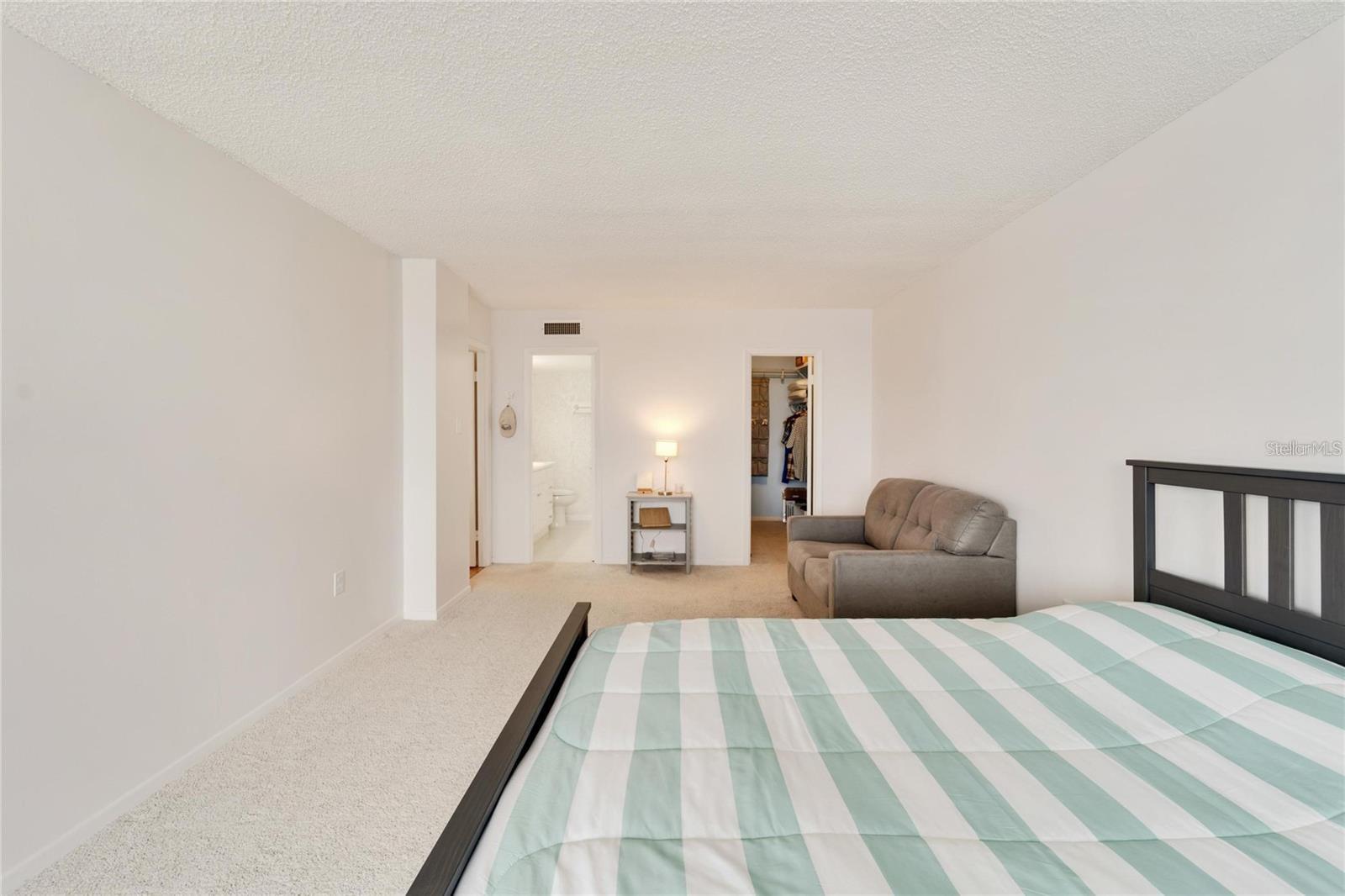 SPRING LAKE TOWERS - Residential