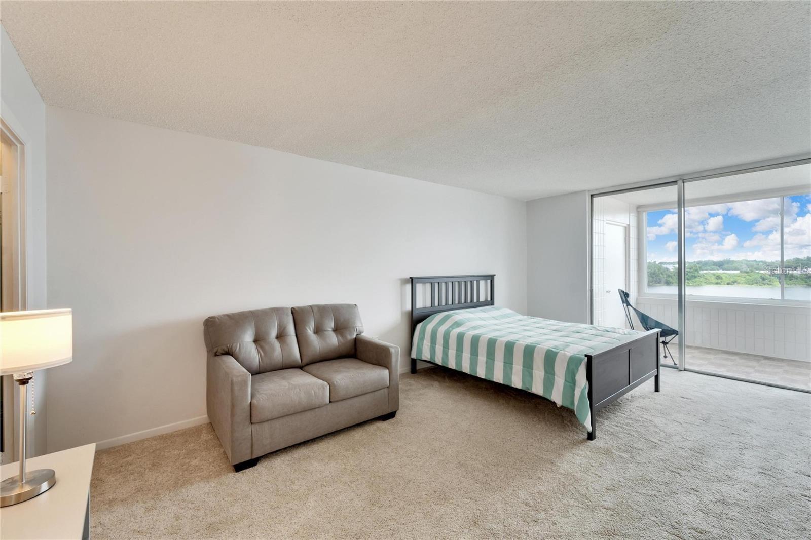 SPRING LAKE TOWERS - Residential