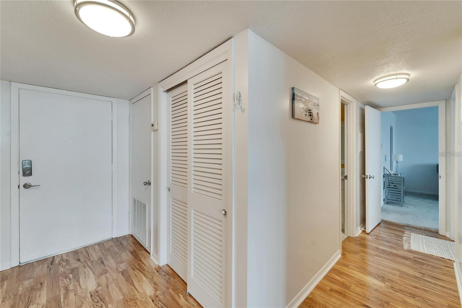 SPRING LAKE TOWERS - Residential