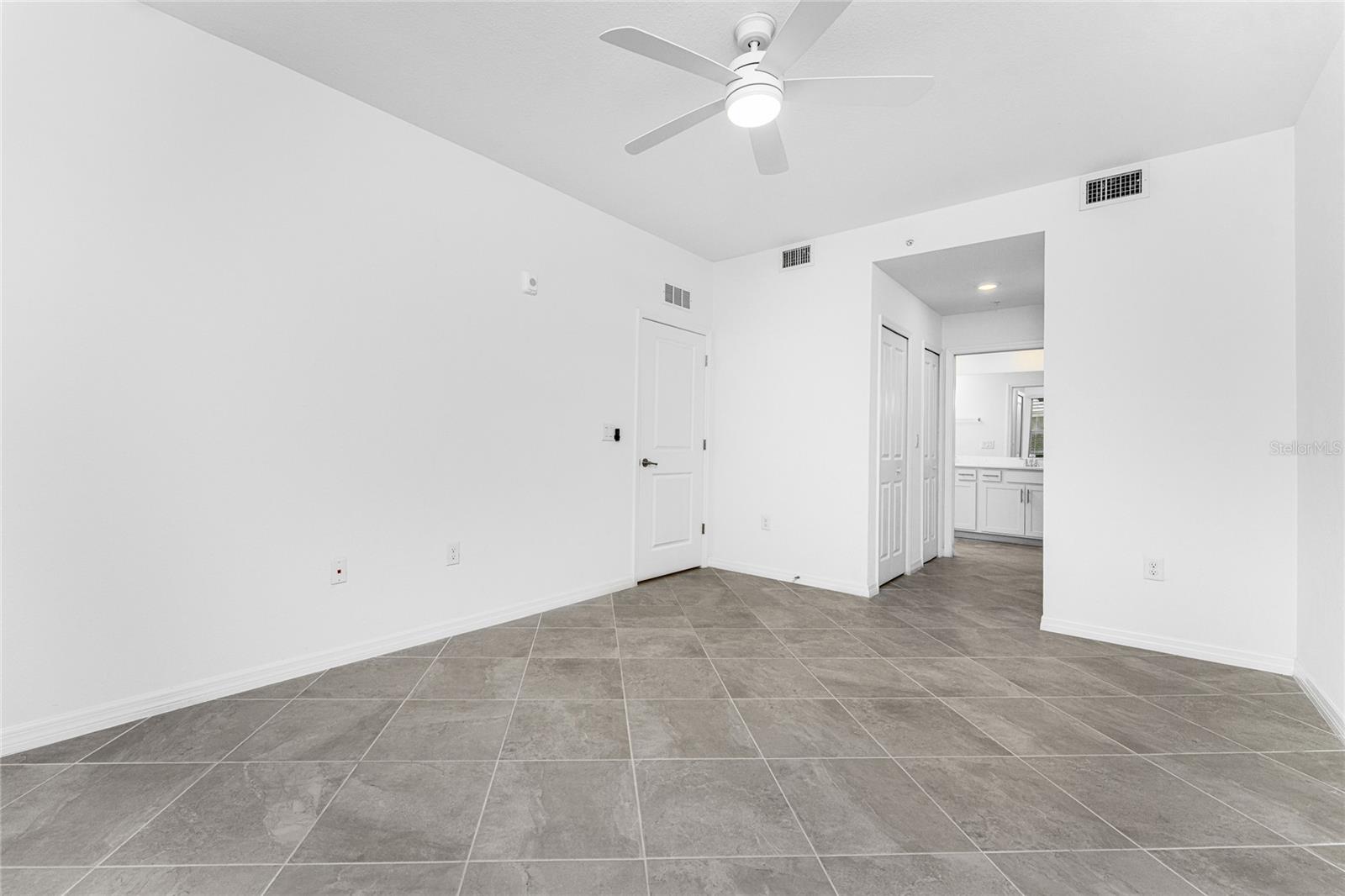 WELLEN PARK GOLF AND COUNTRY CLUB - Residential