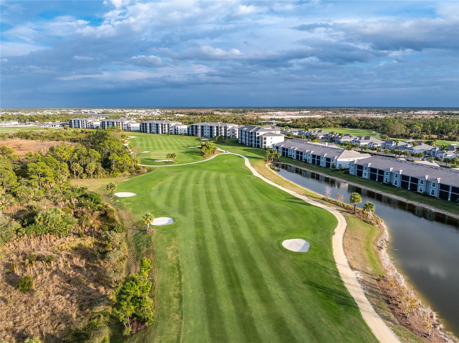 WELLEN PARK GOLF AND COUNTRY CLUB - Residential