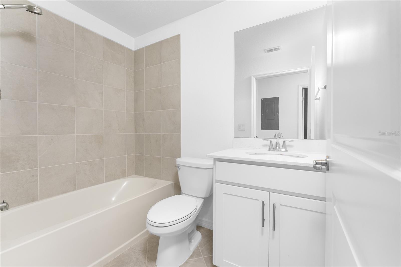 WELLEN PARK GOLF AND COUNTRY CLUB - Residential