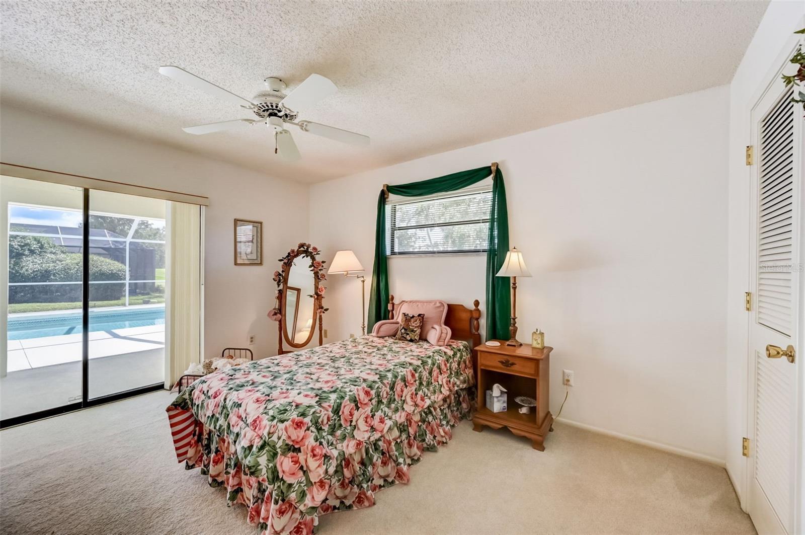 COUNTRY CLUB OF SARASOTA THE - Residential