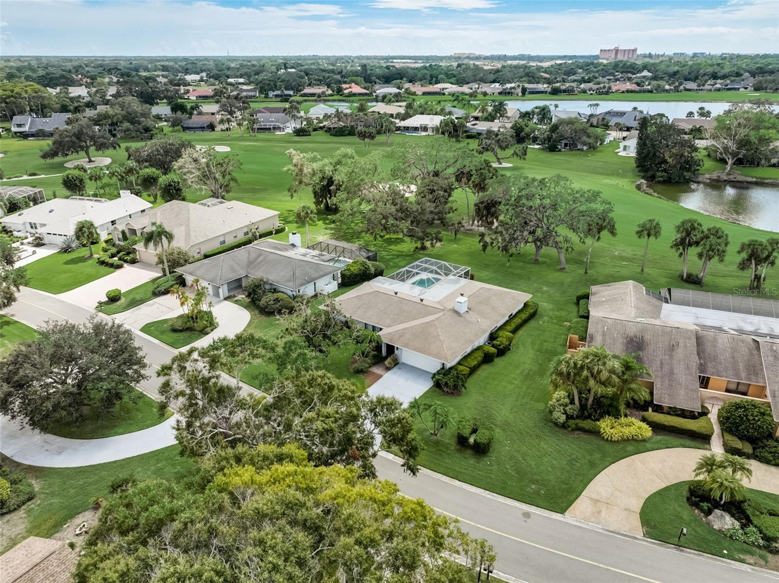 COUNTRY CLUB OF SARASOTA THE - Residential