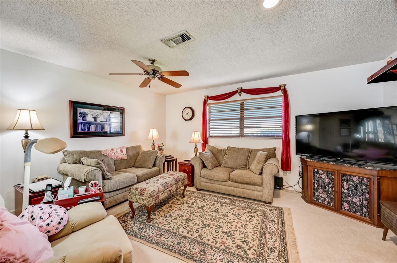 COUNTRY CLUB OF SARASOTA THE - Residential