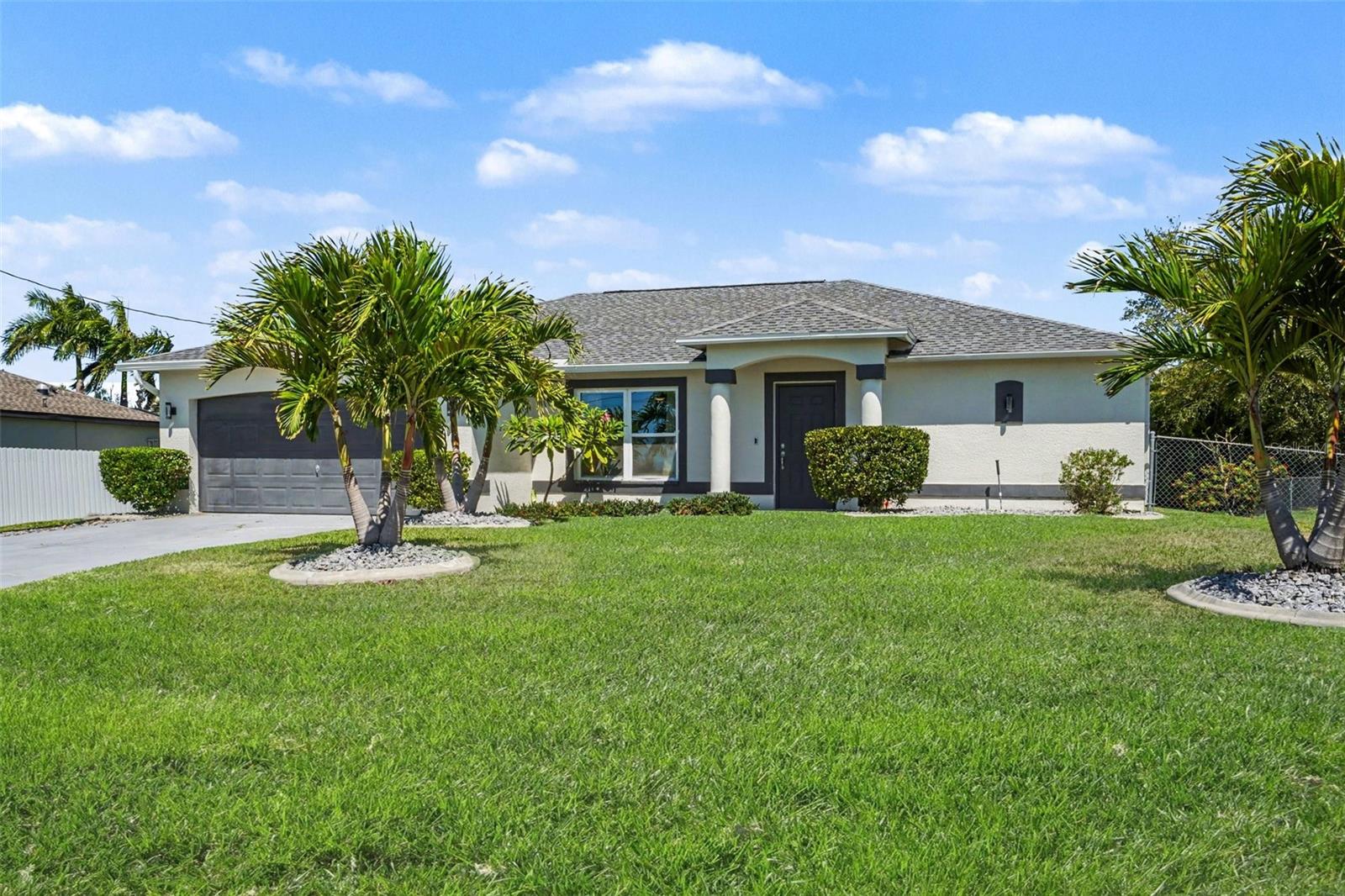 CAPE CORAL - Residential