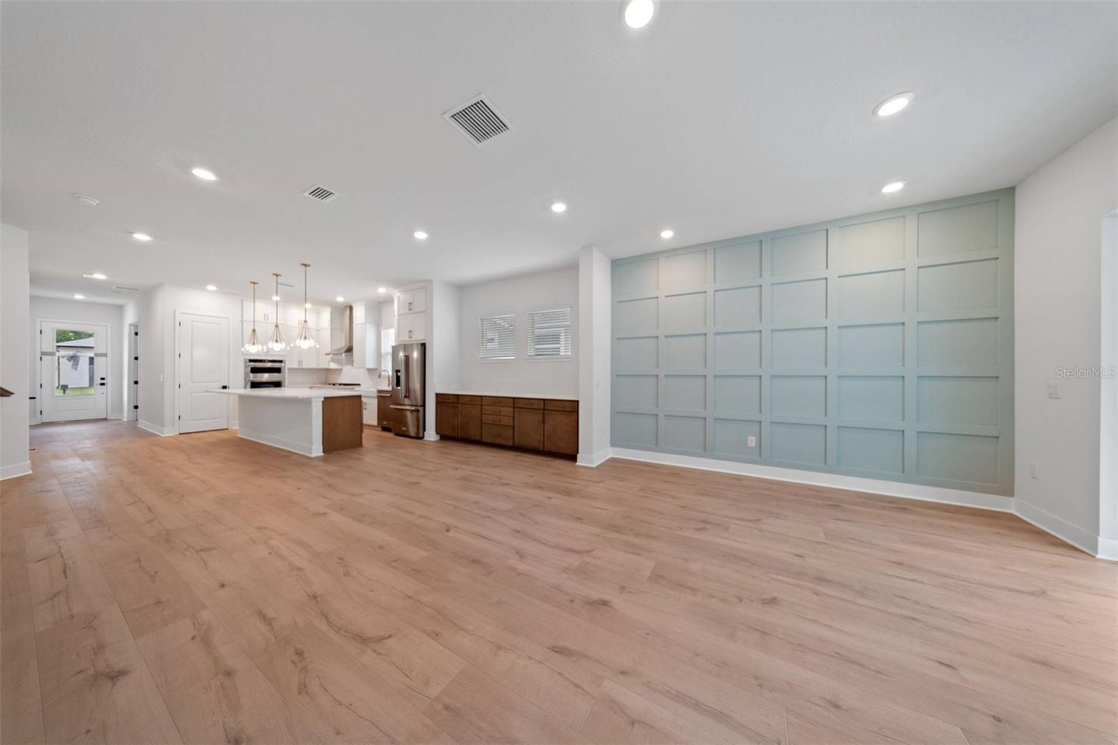 PERSHING PARK - Residential